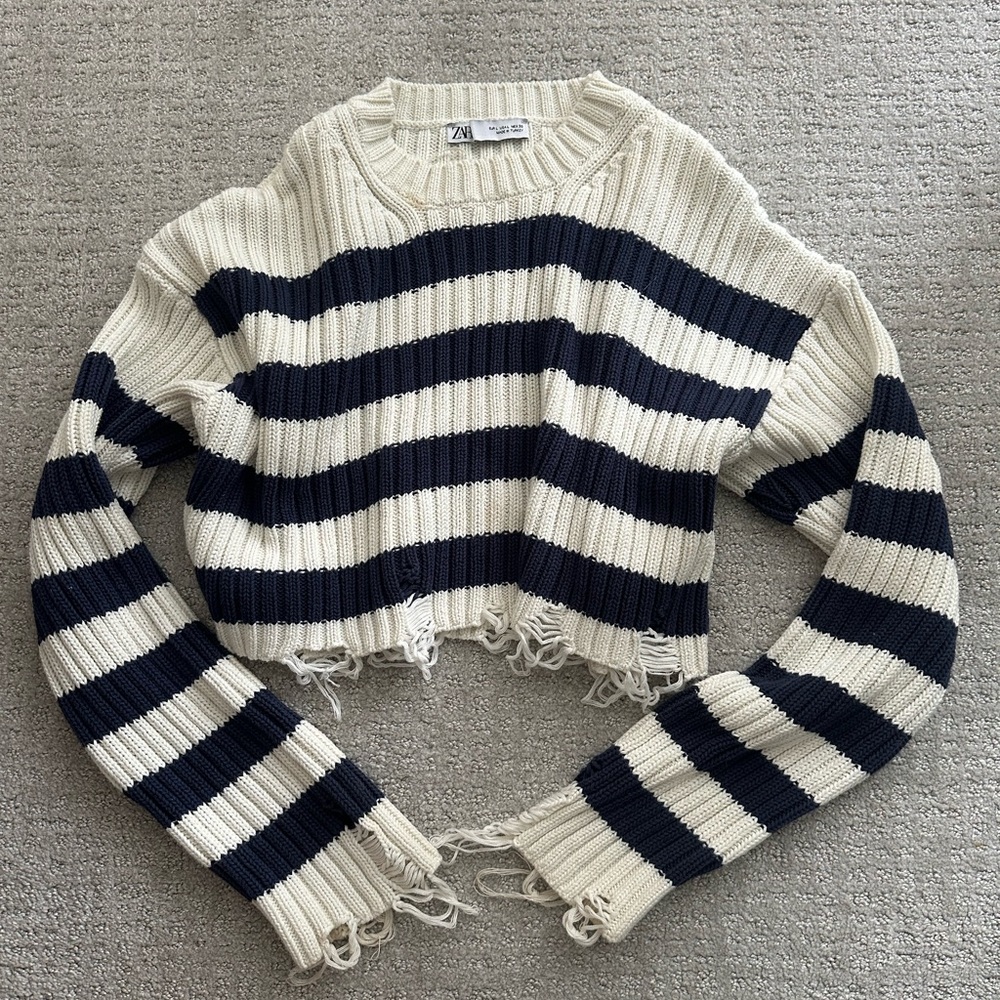 Zara Striped Navy and Cream Women's Sweater